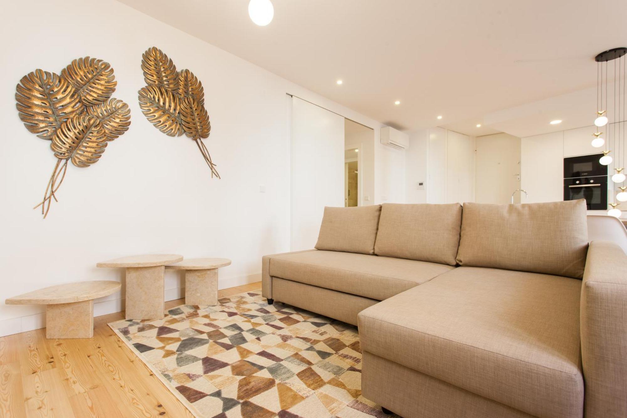 Mouraria Blue Three-Bedroom Apartment W/ Parking - By Lu Holidays リスボン エクステリア 写真